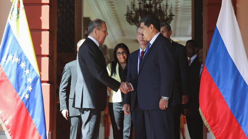Мадуро пригласили посетить Москву на 75-летие Победы