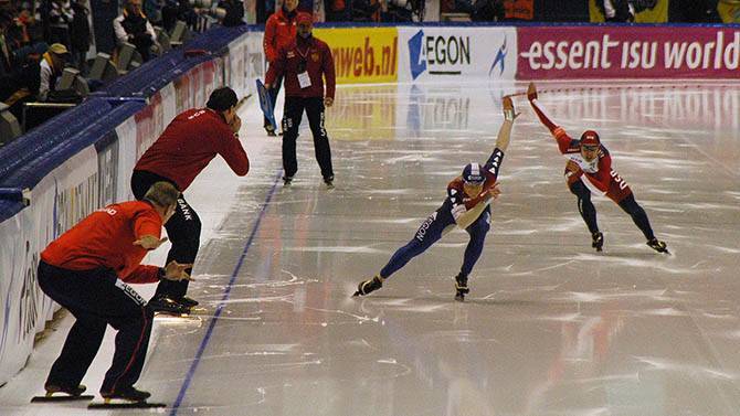 Российские конькобежцы завоевали все медали на Кубке мира в Канаде