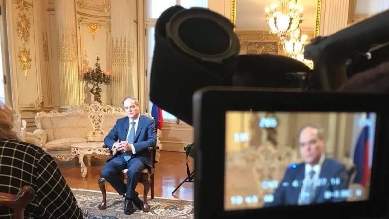 Посол РФ в Вашингтоне призвал американских дипломатов работать в созидательных целях