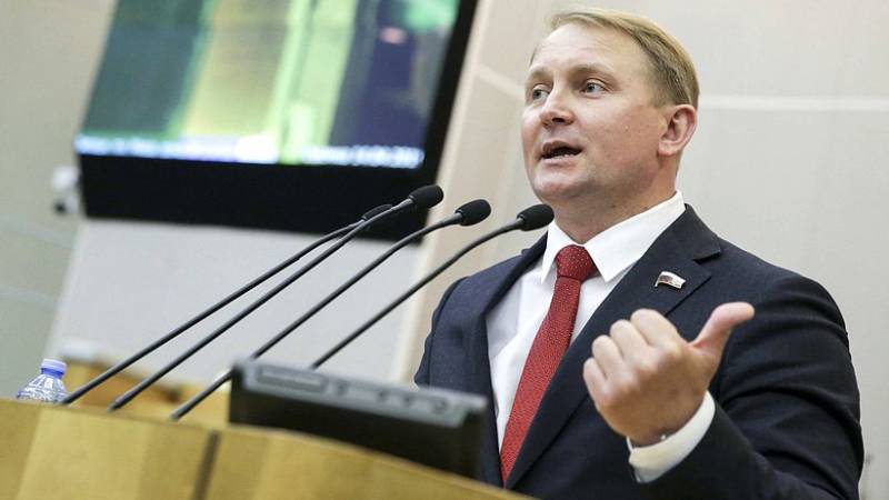 Депутат Шерин назвал обвинения НАТО в космической угрозе со стороны РФ смехотворными