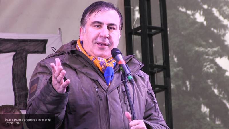 Саакашвили откроет в Грузии политический штаб