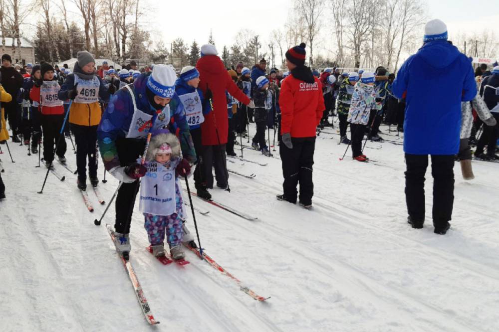 Более 1,5 тыс. человек пришли на лыжные старты в Вологодском районе