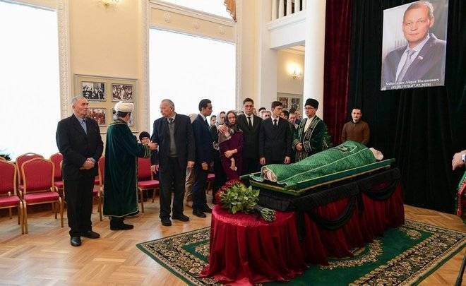 Аграрный комитет Госдумы на следующей неделе обсудит кадровые перестановки в связи со гибелью Айрата Хайруллина