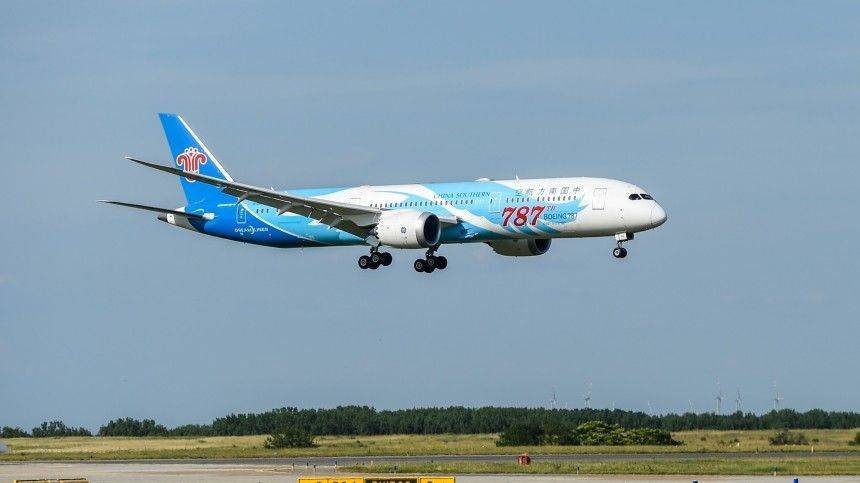 Российским пилотам может грозить увольнение из китайских авиакомпаний