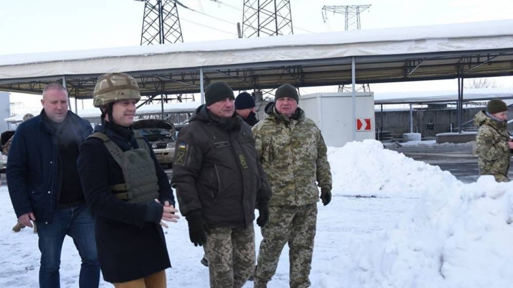 Глава МИД Дании посетил район ООС в Донбассе - riafan.ru - Украина - Киев - Дания