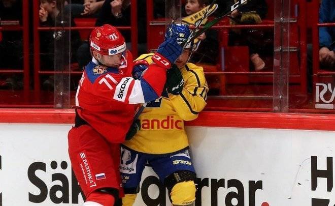 Сборная России по хоккею уступила команде Швеции