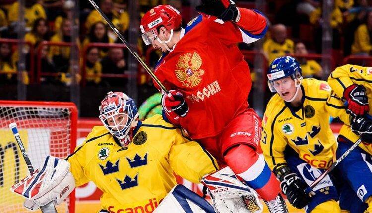 Сборная России по хоккею уступила команде Швеции в матче Евротура