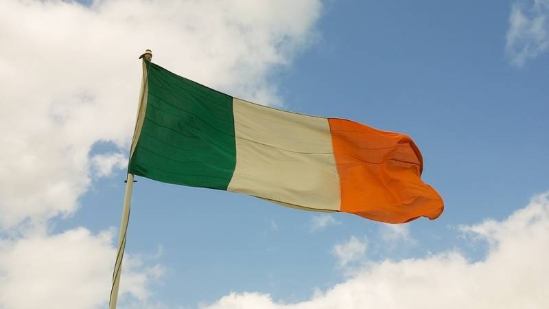 Три партии набирают одинаковое количество голосов на выборах в Ирландии