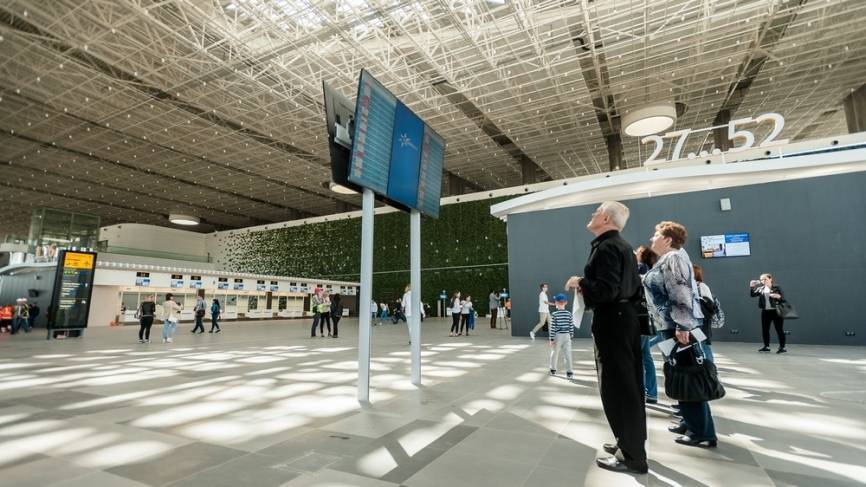 Более 20 рейсов задержаны и отменены в аэропортах Москвы