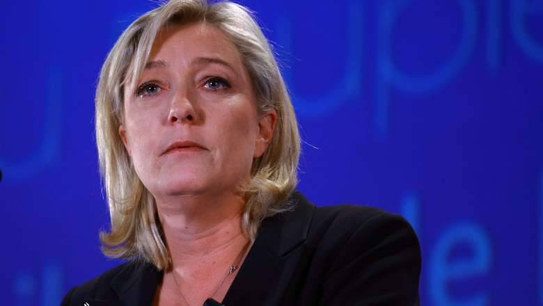 Крайне правые популисты во Франции начали просить в долг у граждан