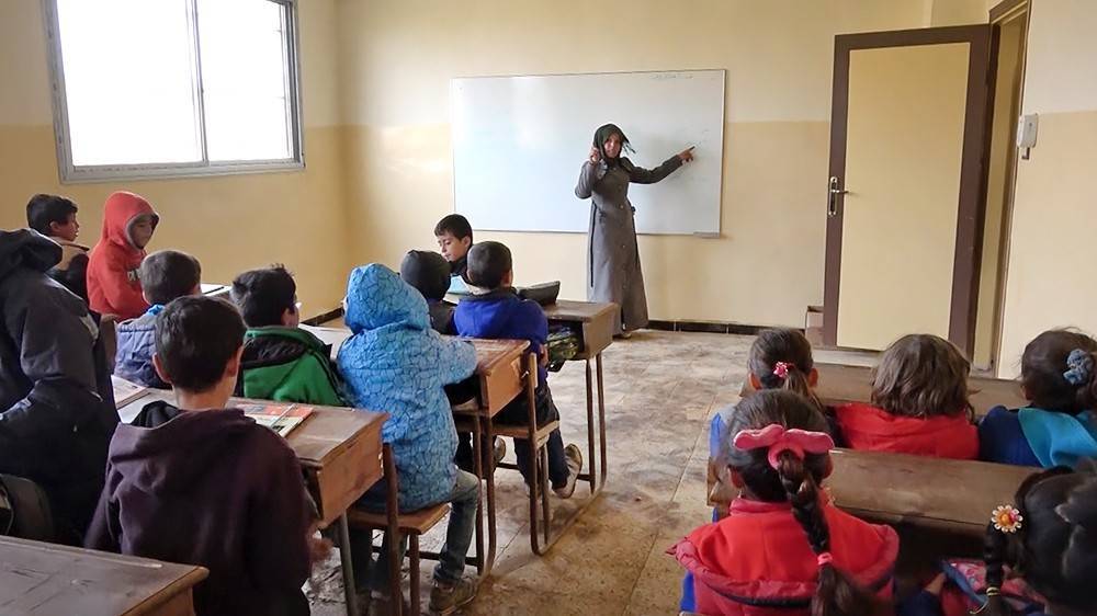 Российские военные помогли восстановить школу в Сирии