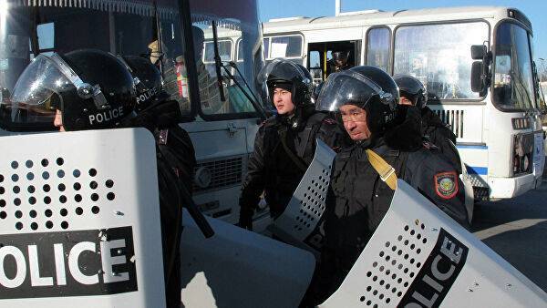 Беспорядки на юге Казахстана произошли из-за конфликта автомобилистов