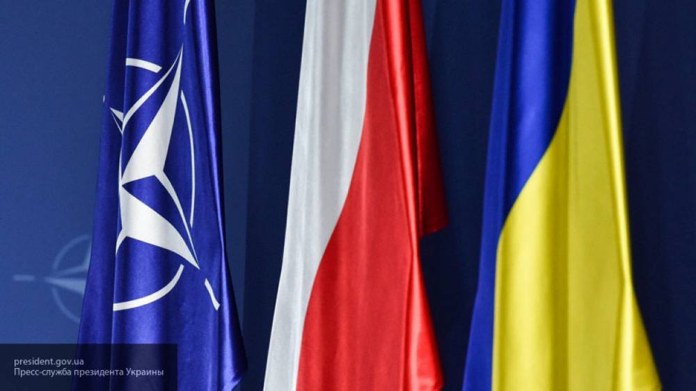 Рэнкас: Польша не будет вторгаться на Украину ради возвращения Волыни и Восточной Галиции