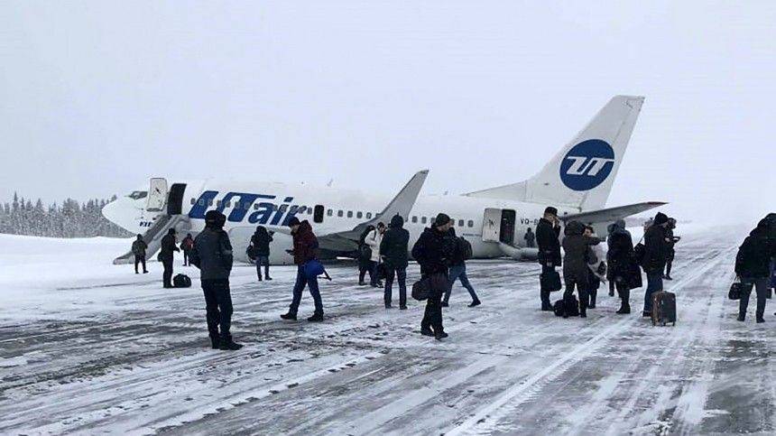 Работал опытный экипаж: ЮТейр прокомментировал жесткую посадку самолета в Усинске
