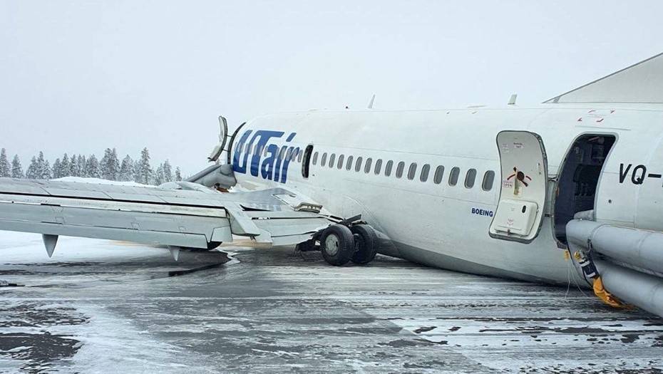 Причиной жесткой посадки самолета в Коми стал резкий сдвиг ветра, заявили в UTair