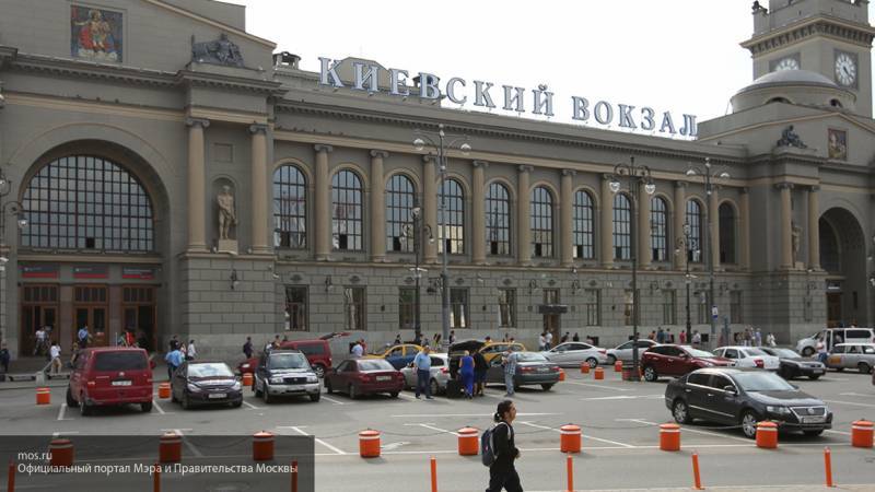 Поезд Кишенев — Москва на московском вокзале проверяют из-за сообщений об угрозе взрыва