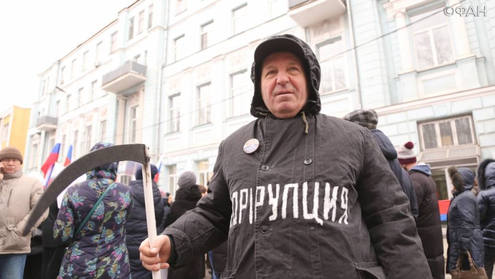 Гаспарян заявил, что участниками марша Немцова должны заниматься психиатры