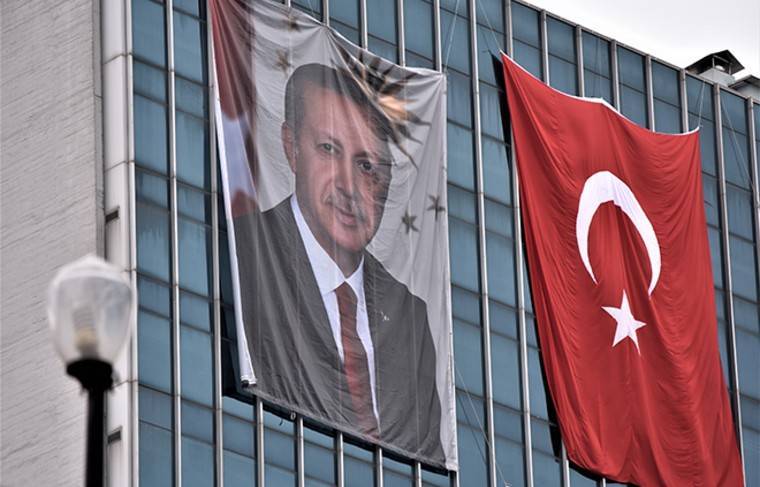 Неизвестные в Анкаре напали на сотрудников Sputnik Турция