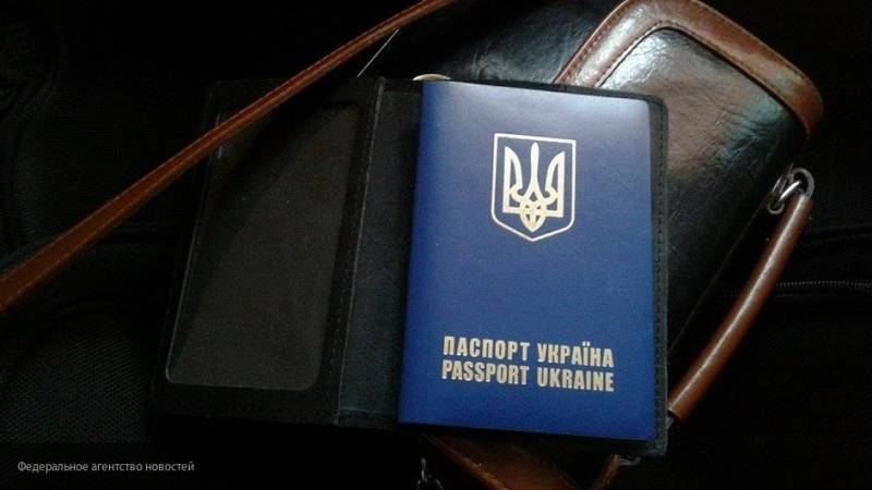 Киев запретил украинцам въезжать в Россию по внутренним паспортам