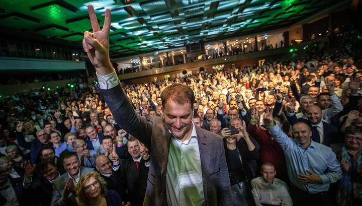 На парламентских выборах в Словакии победили центристы