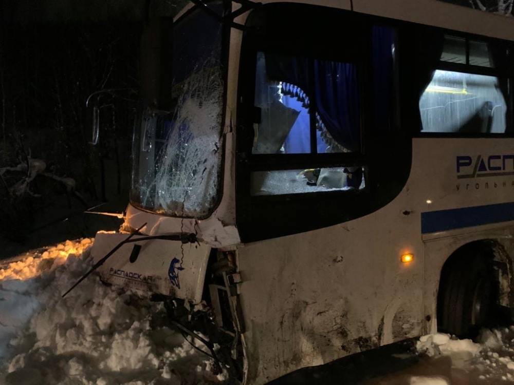 В Кузбассе один человек погиб в результате ДТП с автобусом