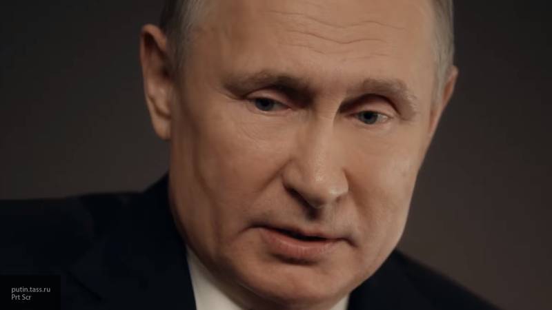 Путин: коронавирус сказывается на экономике, однако ситуация в РФ находится под контролем