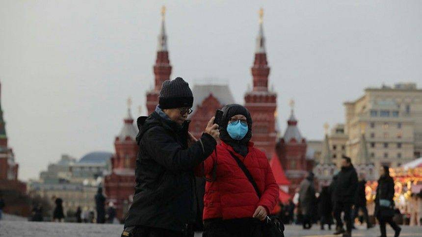 Путин: ситуация с коронавирусом в России под контролем, но он влияет на экономик