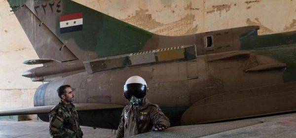 СМИ: Над Идлибом сбит самолёт ВВС Сирии