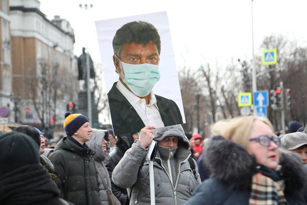 Либералы использовали имя Немцова в качестве политического инструмента