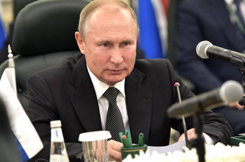 Путин заявил о наихудшей ситуации с нефтью, начиная с 2008 года