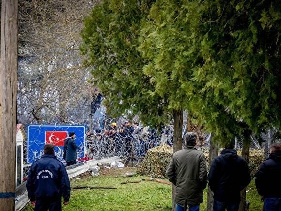 Границу с Евросоюзом через Турцию пересекли 76 тысяч мигрантов