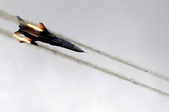 В Турции сообщили о двух сбитых сирийских Су-24 над Идлибом