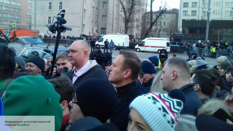 Участники марша Немцова не смогли объяснить свое недовольство поправками в Конституцию