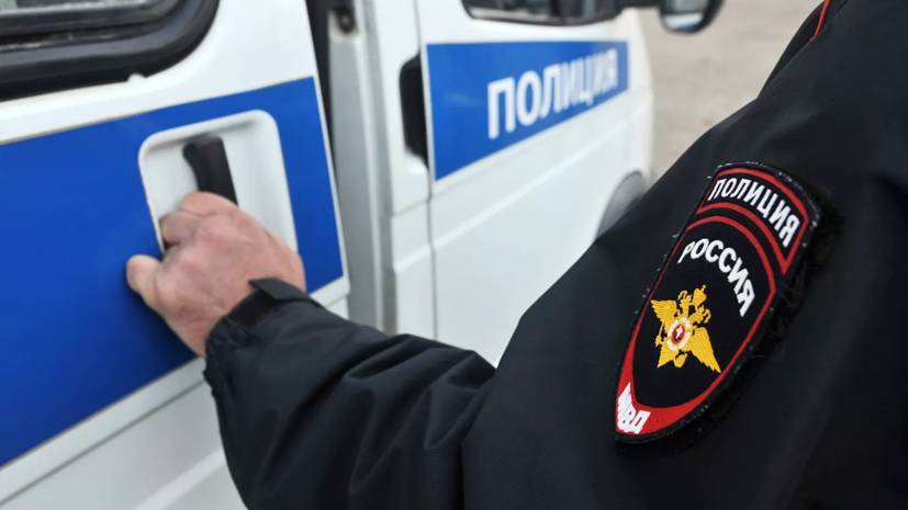 Полицейские поймали 70 подростков в московской кальянной