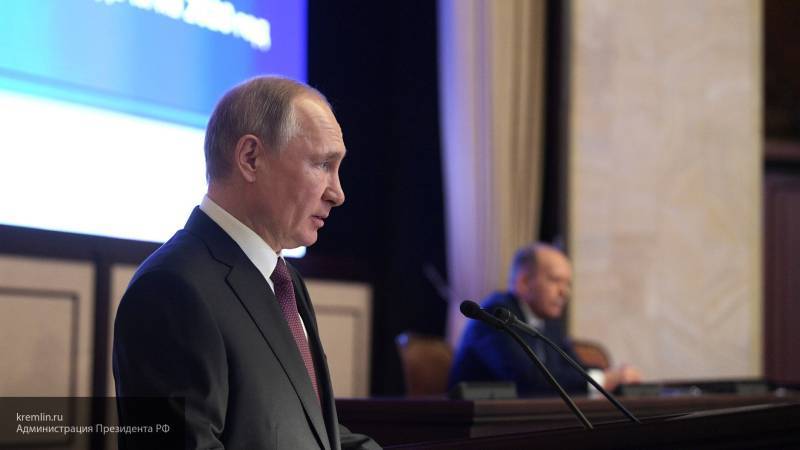 Путин обязал операторов и СМИ оповещать о чрезвычайных ситуациях