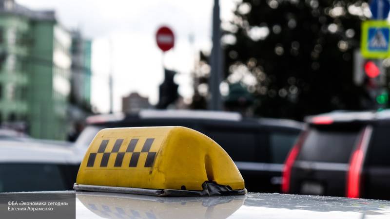 Профсоюз "Таксист": рейтинг пассажиров "Яндекса" является способом удержать водителей