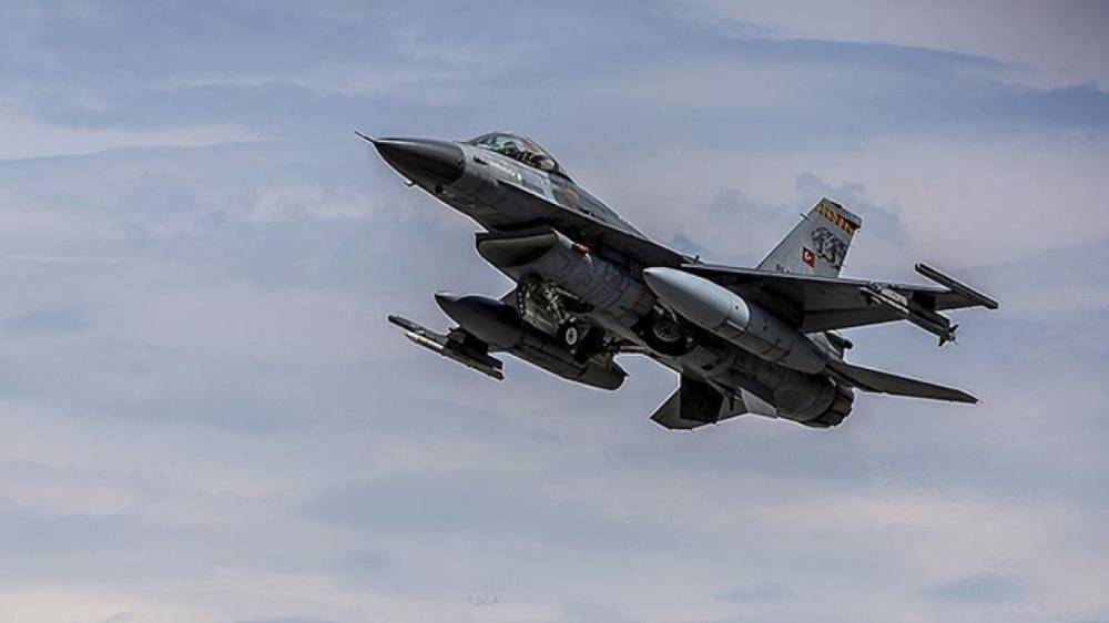 Россия сняла с себя ответственность за безопасность полетов турецкой авиации в Сирии