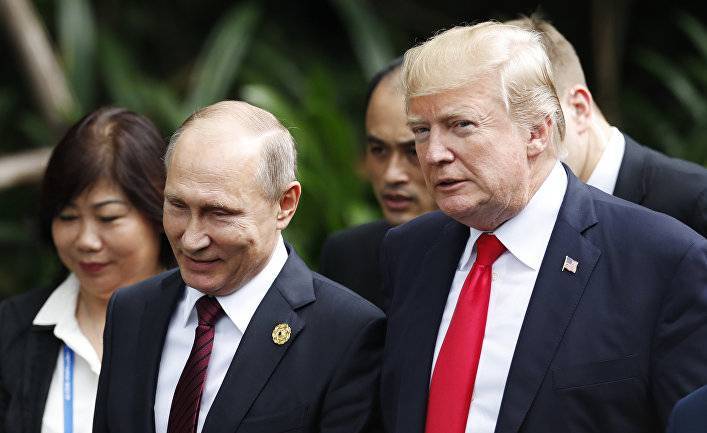 Фиона Хилл: Трамп старается не оскорблять Путина, опасаясь, что тот может «каким-то образом отомстить» (Newsweek, США)