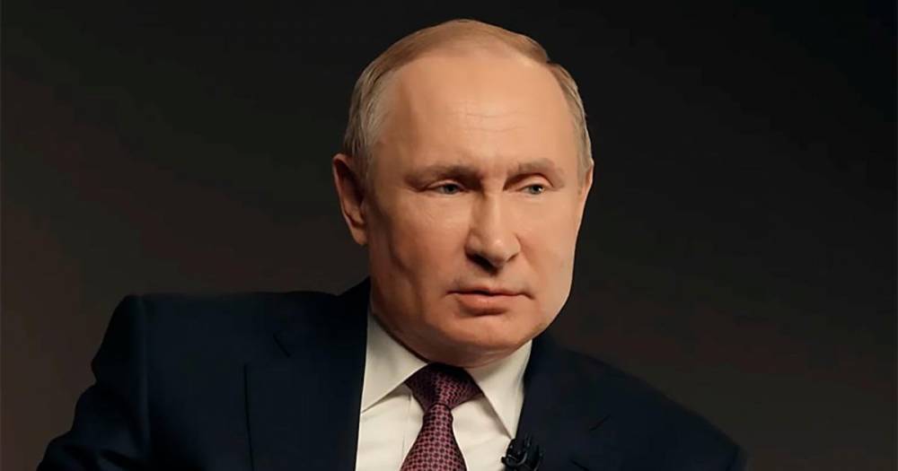 Путин назвал "чушью собачьей" обвинения Сталина в развязывании войны
