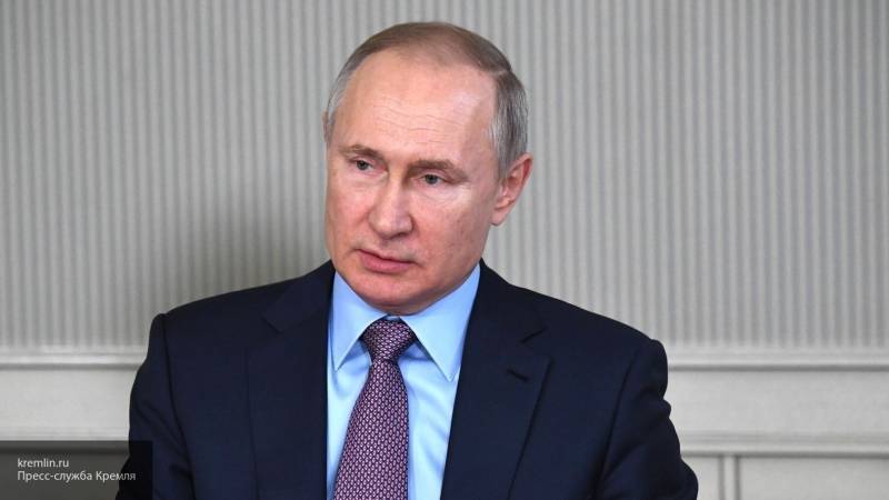 Путин прокомментировал заявление Зеленского по поводу освобождения Освенцима украинцами
