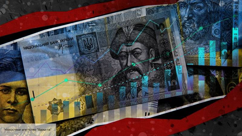 Корнейчук объяснил, чем аукнется украинцам девальвация гривны