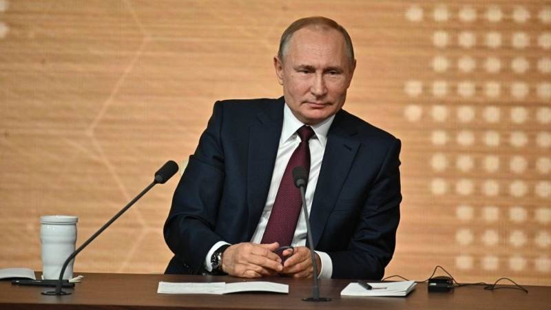 Путин оценит инициативы Госдумы по Конституции в ближайшее время