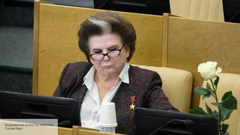 Терешкова поддержала идею досрочных выборов в ГД