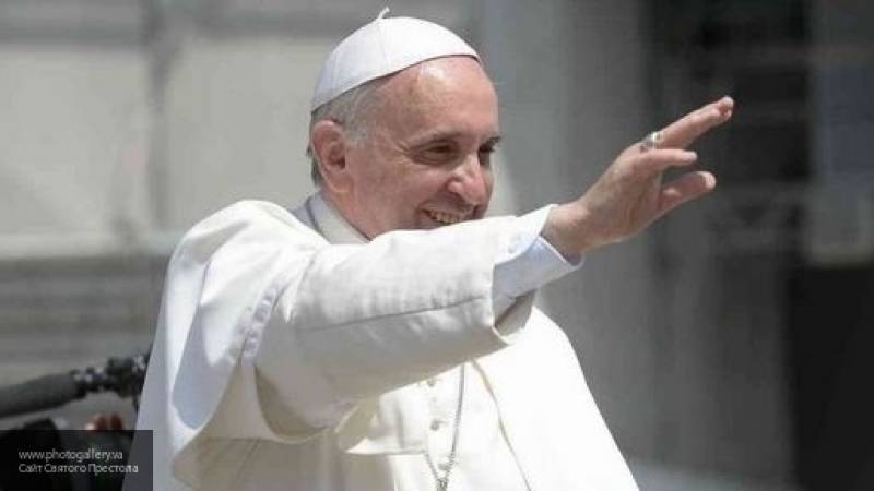 Папа Римский Франциск призвал молиться за больных коронавирусом