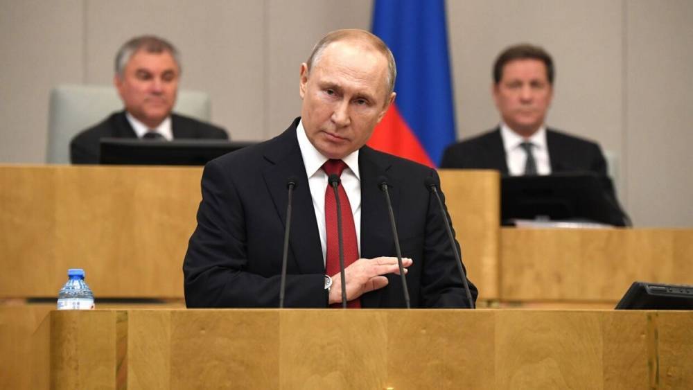 Путин приехал в Госдуму из-за новых поправок в Конституцию. События дня.