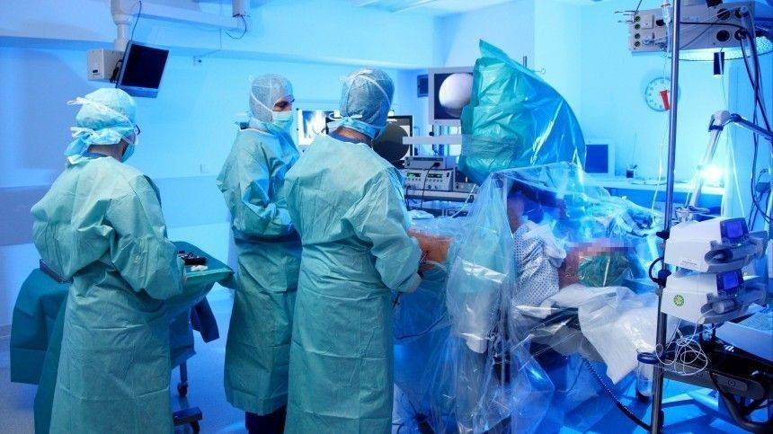 «Наехал девять раз»: Женщина перенесла семь операций после того, как ее задавил муж