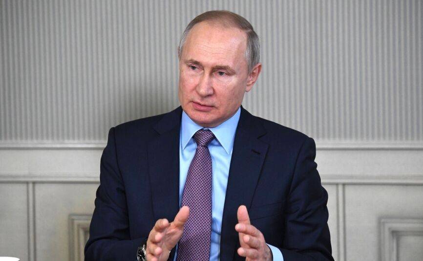 Путин прокомментировал участие членов парламента в «нормандском формате»