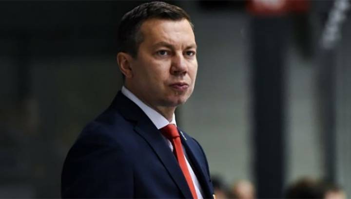 Илья Воробьев сохранил пост главного тренера ХК "Металлург"
