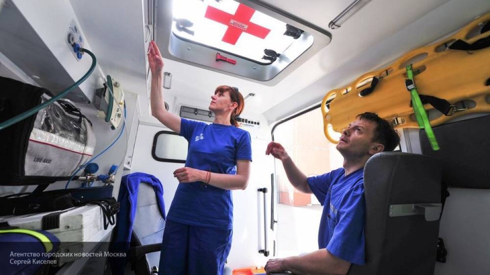 Роды в "режиме онлайн" впервые провели врачи скорой помощи Сургута