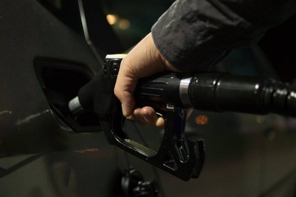 Российские власти рассказали, что будет с ценами на бензин